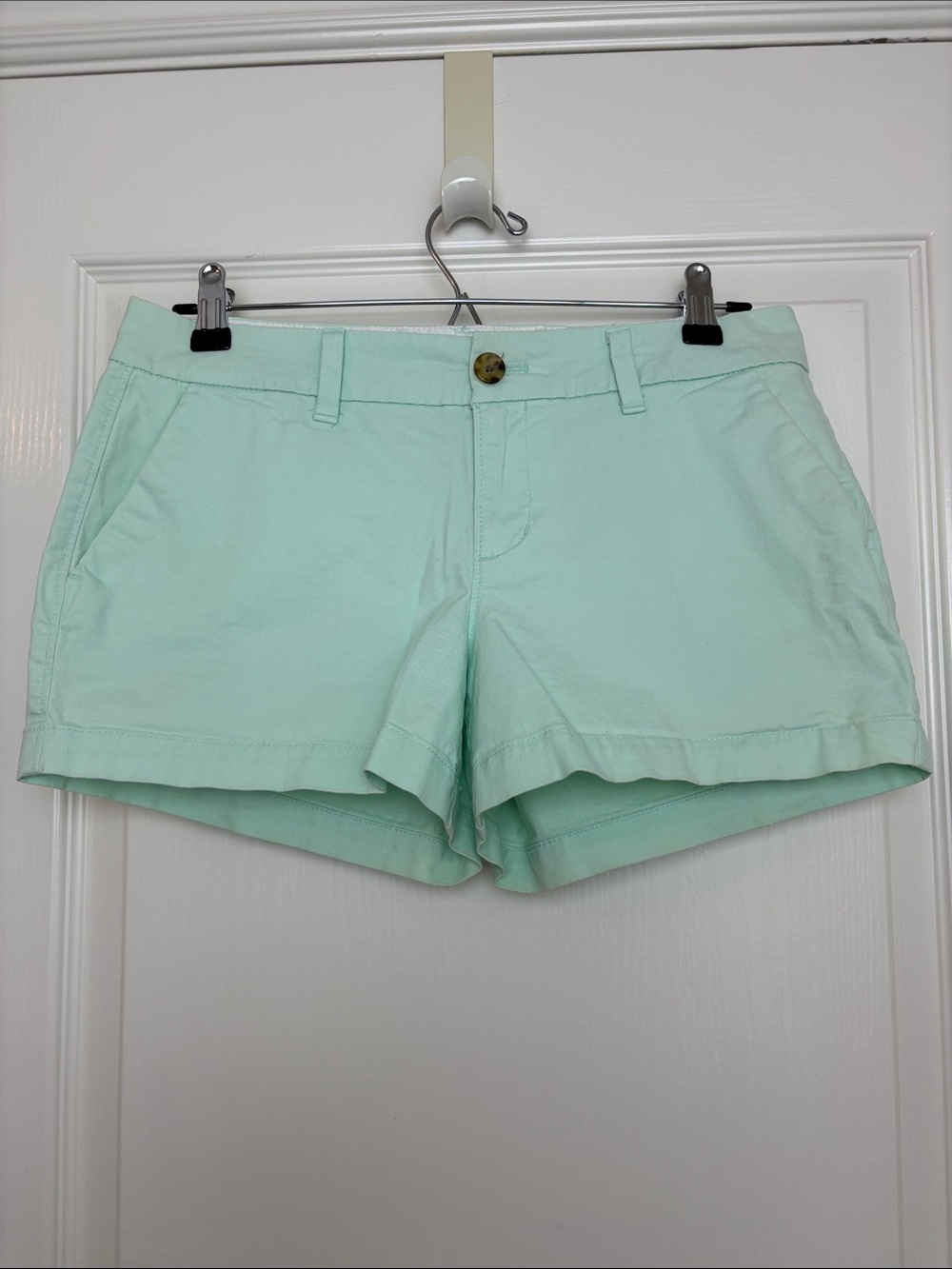 Old Navy Chino Shorts Womens Size 2 Mint Green